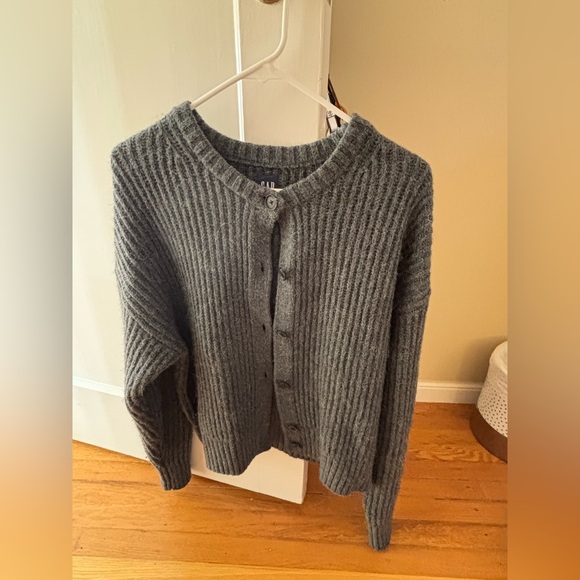 GAP Sweaters - Gap Cardigan